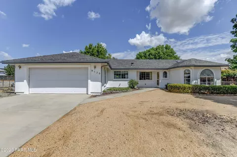 8520 E Posse Cir, Prescott Valley, AZ 86314
