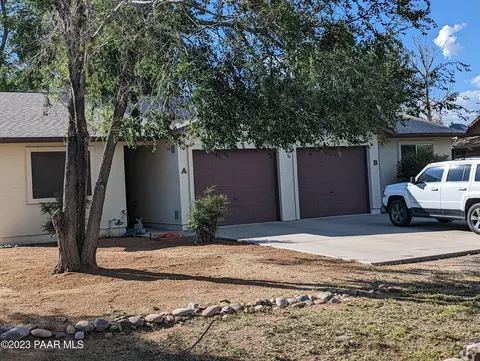 3200 N Bumblebee Dr, Prescott Valley, AZ 86314