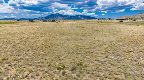 0000 W Daisy Ln, Chino Valley, AZ 86323