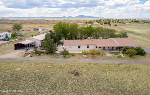 9020 N Lawrence Ln, Prescott Valley, AZ 86315