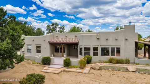 2300 W Twinoaks Dr, Prescott, AZ 86305
