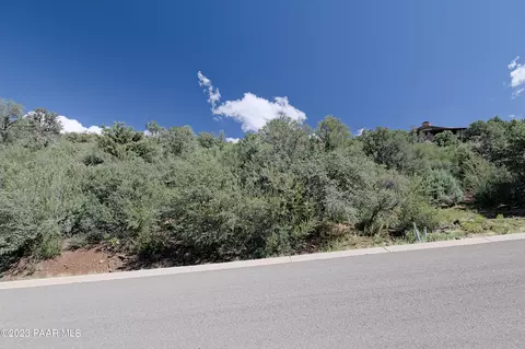 527 Sleepyhollow Cir, Prescott, AZ 86303