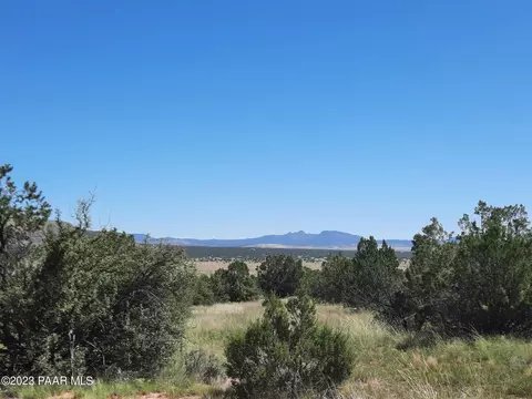 1244 Shadow Mountain Trl # a, Seligman, AZ 86337
