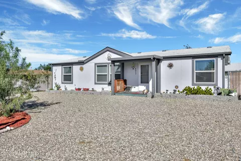 4517 N Raven Dr, Prescott Valley, AZ 86314