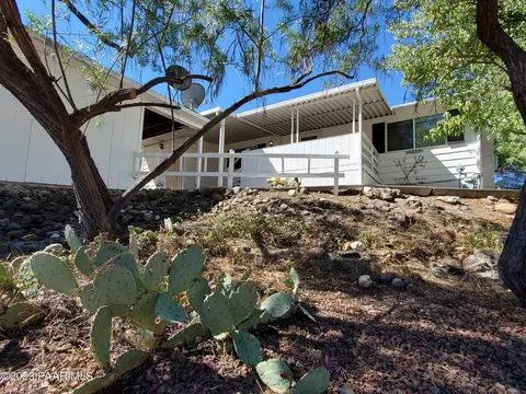 14182 S Spring Ln, Mayer, AZ 86333