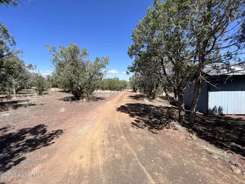 241 Als Way, Ash Fork, AZ 86320 photo 21