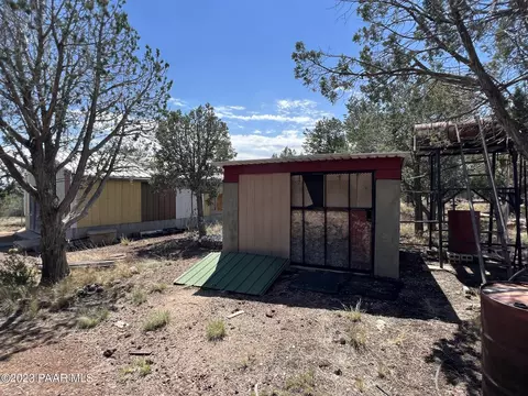 241 Als Way, Ash Fork, AZ 86320 photo 25
