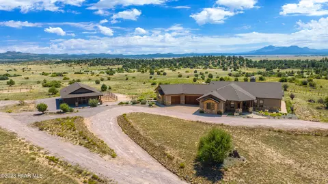 12155 W Peridot Pl, Prescott, AZ 86305