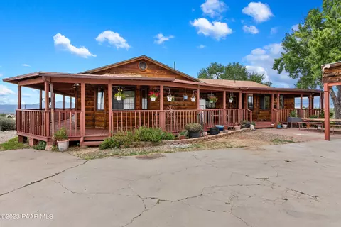 7585 W Stevenage Ln, Kirkland, AZ 86332
