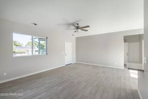 20049 E Pinto Dr, Mayer, AZ 86333 photo 3