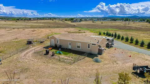 300 W Ranch House Rd, Paulden, AZ 86334