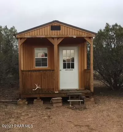 105 Off Of Stockmans, Ash Fork, AZ 86320