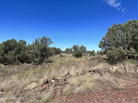 1248 W Picacho Dr, Ash Fork, AZ 86320 photo 4