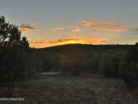 1248 W Picacho Dr, Ash Fork, AZ 86320 photo 3