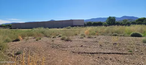 672 S Coldwater Ln, Dewey-humboldt, AZ 86327