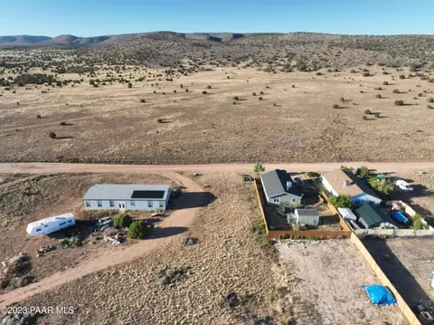 351 E Ahonen Rd, Paulden, AZ 86334 photo 11