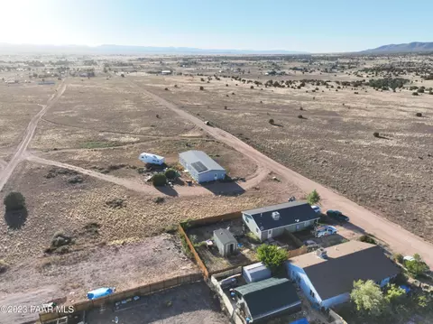 351 E Ahonen Rd, Paulden, AZ 86334 photo 8