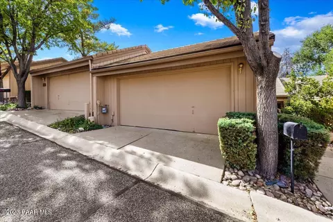 2205 Clubhouse Dr, Prescott, AZ 86301