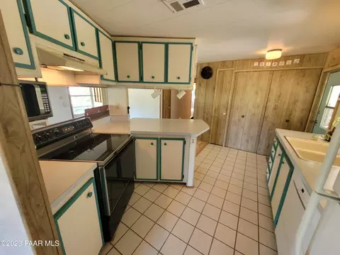 10386 E Durham Rd, Dewey, AZ 86327 photo 5