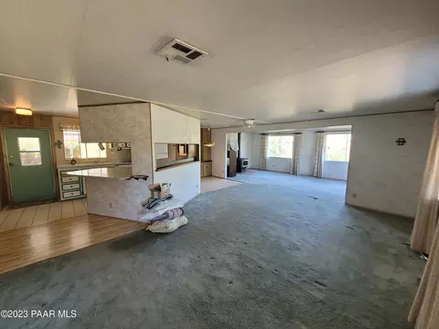 10386 E Durham Rd, Dewey, AZ 86327 photo 3