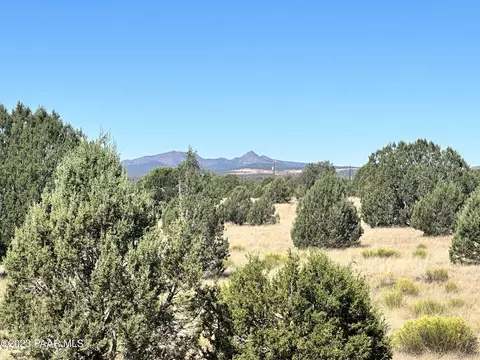 1655 Grand Blvd, Ash Fork, AZ 86320 photo 7