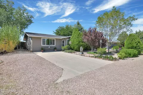 6 Bear Dr, Prescott, AZ 86305