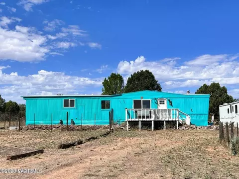 39720 Bowling Ln, Ash Fork, AZ 86320