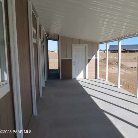 12002 E Mcqueen Dr, Dewey-humboldt, AZ 86327 photo 2