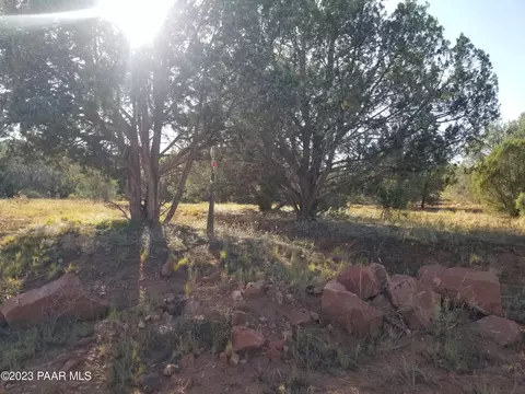 475 Caprica W, Ash Fork, AZ 86320