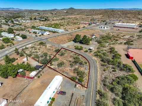 17205 17213 E Roadrunner Rd, Mayer, AZ 86333 photo 11