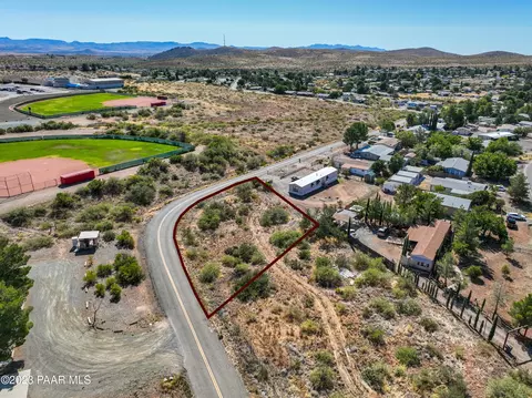 17205 17213 E Roadrunner Rd, Mayer, AZ 86333 photo 13