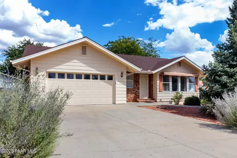 10912 E Buckboard Trl, Dewey, AZ 86327
