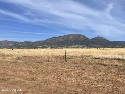 000 13, Prescott Valley, AZ 86315