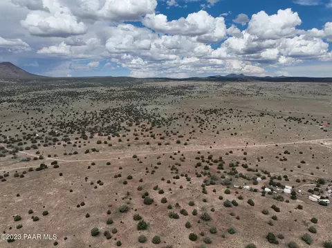 90 Sw4 Outback Rd, Ash Fork, AZ 86320 photo 11