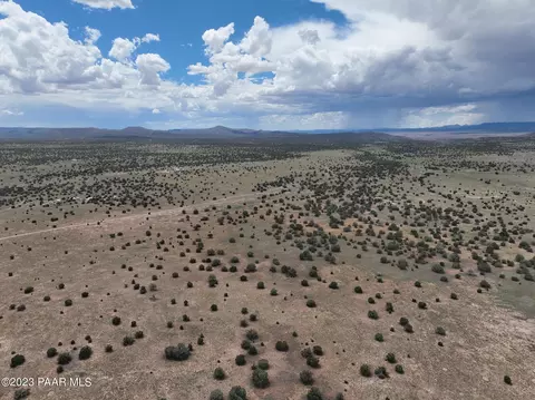 90 E2 Outback Rd, Ash Fork, AZ 86320 photo 19
