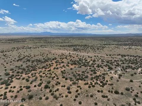 90 E2 Outback Rd, Ash Fork, AZ 86320 photo 10