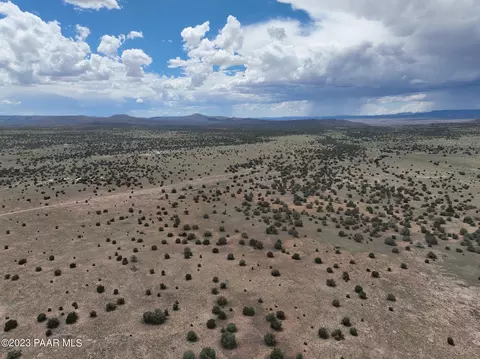 90 E2 Outback Rd, Ash Fork, AZ 86320 photo 18