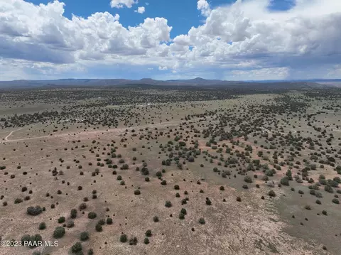 90 E2 Outback Rd, Ash Fork, AZ 86320 photo 15