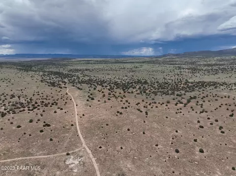 90 E2 Outback Rd, Ash Fork, AZ 86320 photo 27