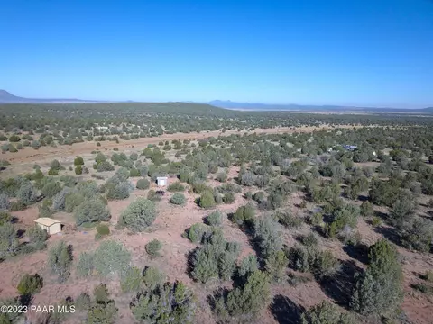 13 Cattle Dr, Ash Fork, AZ 86320 photo 17