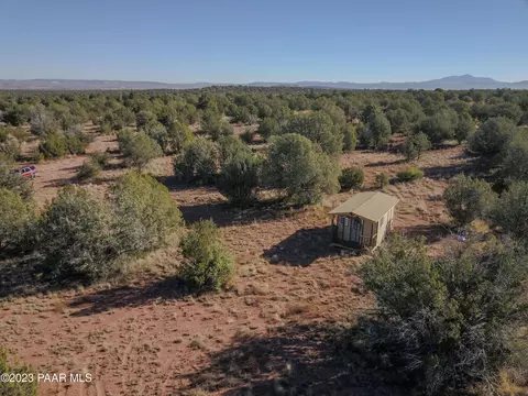13 Cattle Dr, Ash Fork, AZ 86320 photo 9