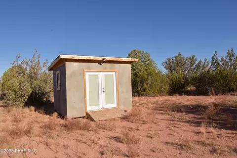 13 Cattle Dr, Ash Fork, AZ 86320 photo 11