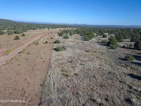 13 Cattle Dr, Ash Fork, AZ 86320 photo 8