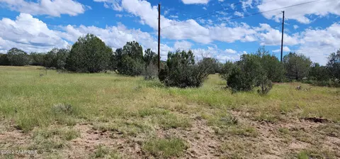 2277 W Picacho Dr, Ash Fork, AZ 86320 photo 3