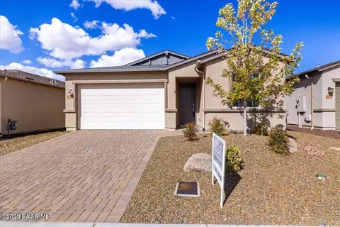 1384 Warbler Way, Prescott, AZ 86305