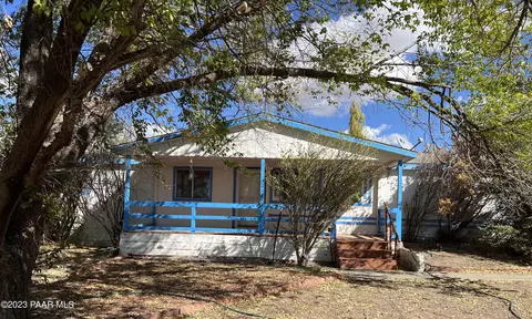 24710 N San Francisco St, Paulden, AZ 86334