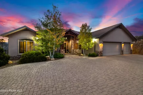 5290 E Fitzmaurice Dr, Prescott, AZ 86303