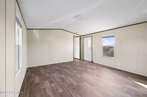 20946 E Mingus Dr, Mayer, AZ 86333 photo 8