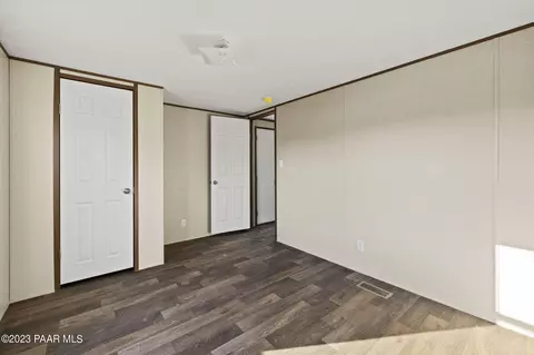 20946 E Mingus Dr, Mayer, AZ 86333 photo 13