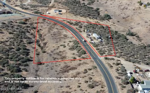 10810 Henderson Rd, Dewey-humboldt, AZ 86327 photo 5